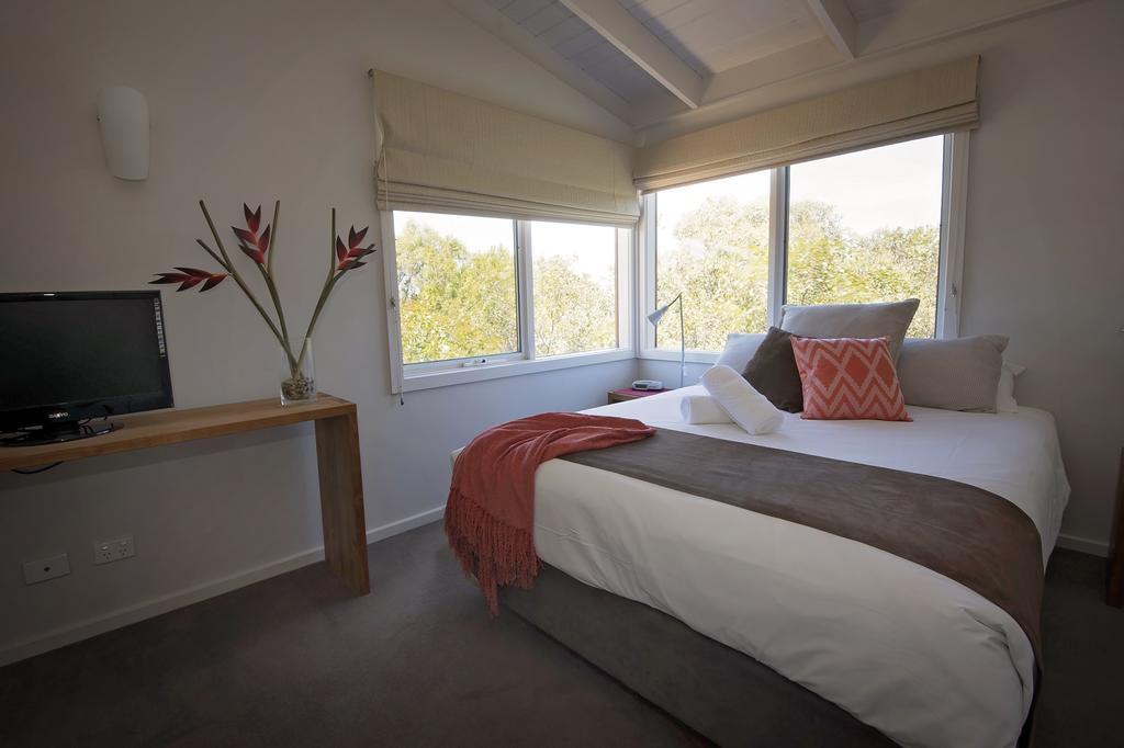 The Lakes Beachfront Holiday Park Lake Tyers Beach Екстер'єр фото