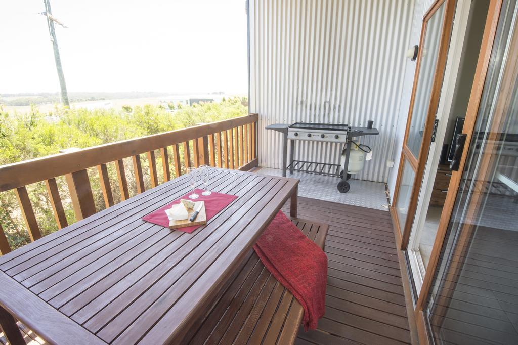 The Lakes Beachfront Holiday Park Lake Tyers Beach Екстер'єр фото
