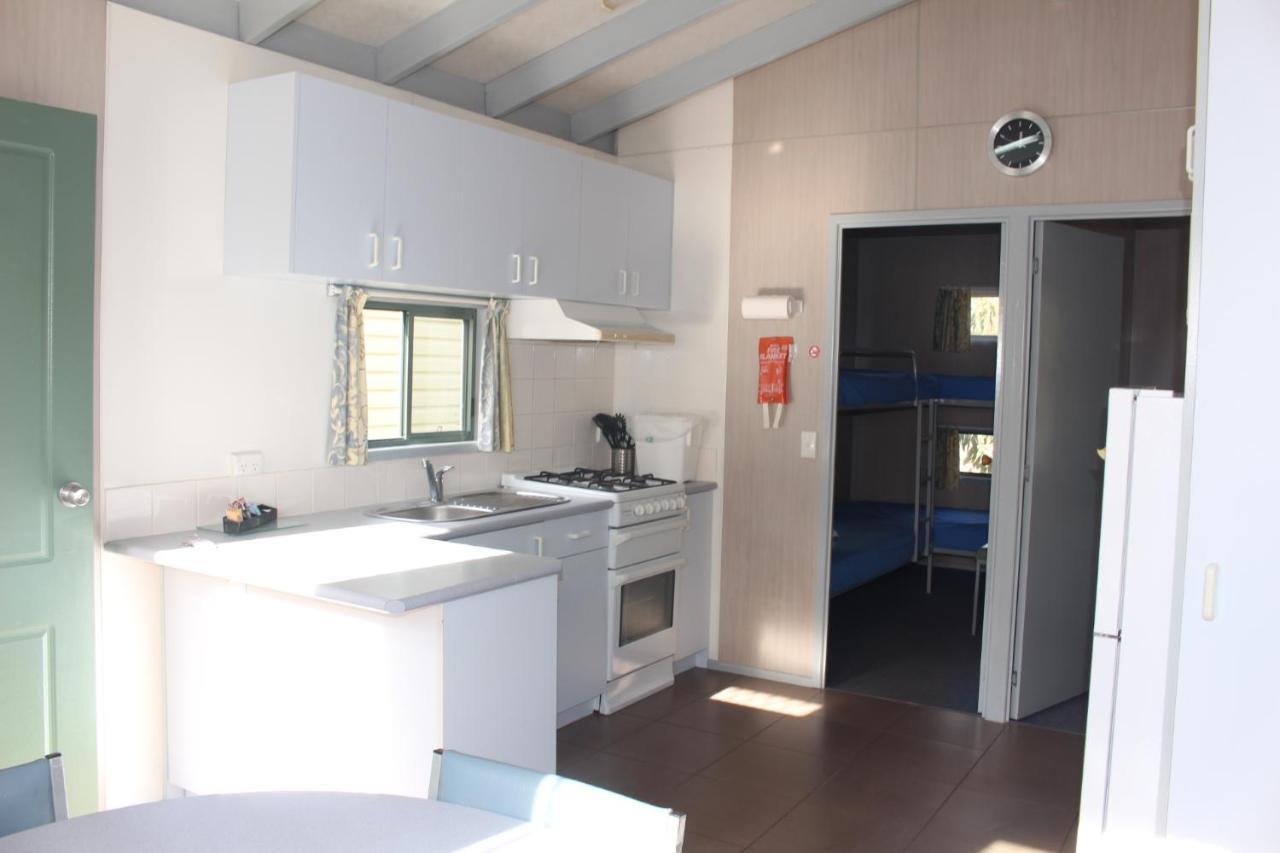 The Lakes Beachfront Holiday Park Lake Tyers Beach Екстер'єр фото